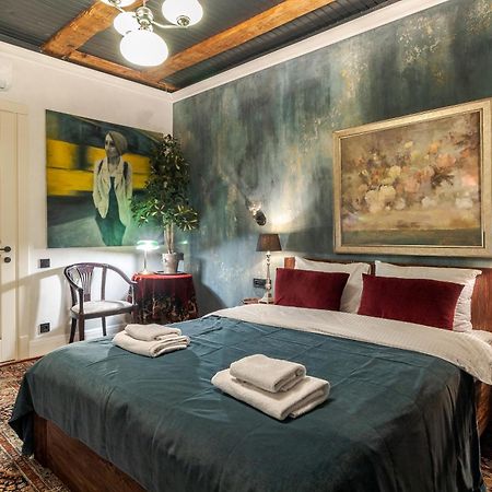 View On Rynok Square Apartments إلفيف المظهر الخارجي الصورة