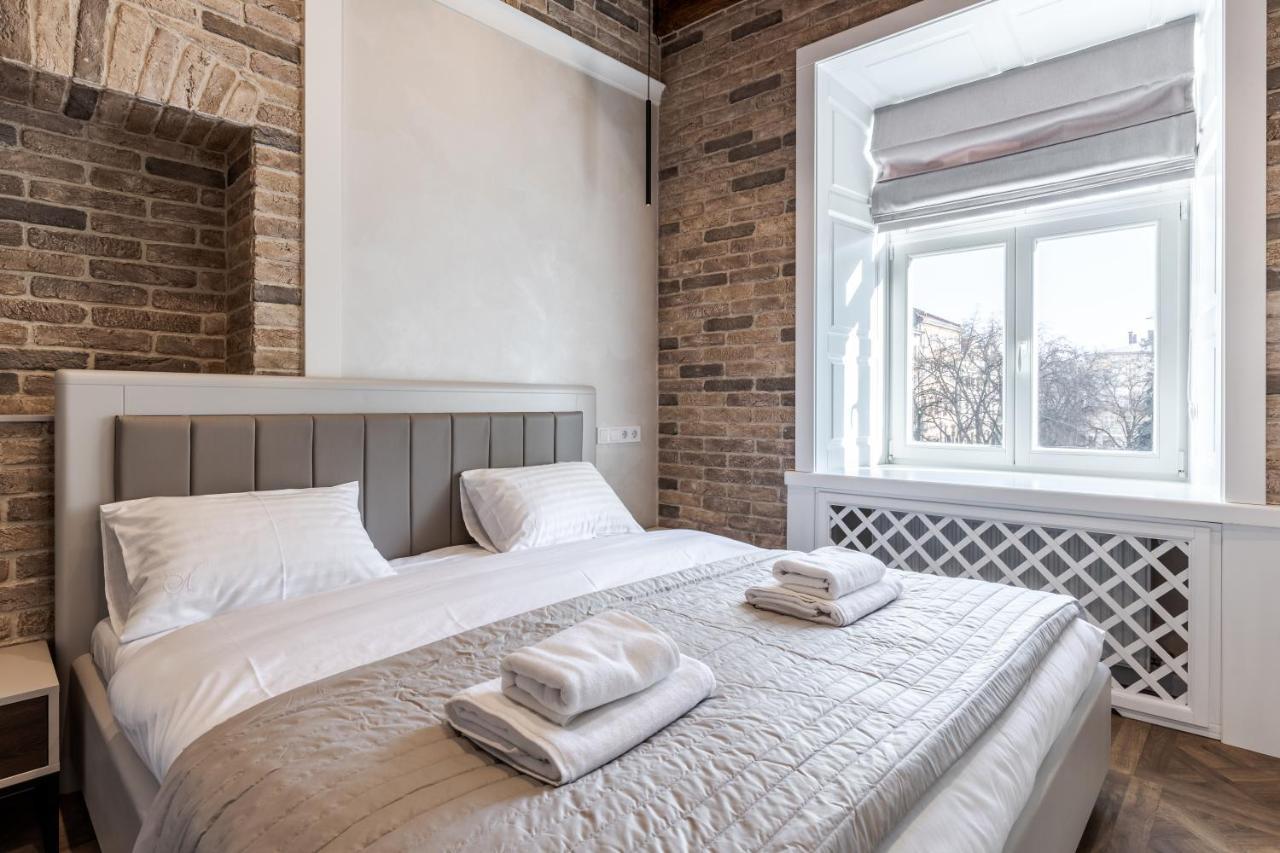 View On Rynok Square Apartments إلفيف المظهر الخارجي الصورة