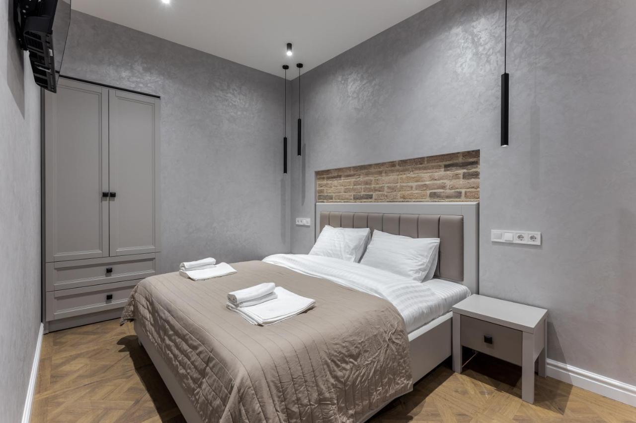 View On Rynok Square Apartments إلفيف المظهر الخارجي الصورة