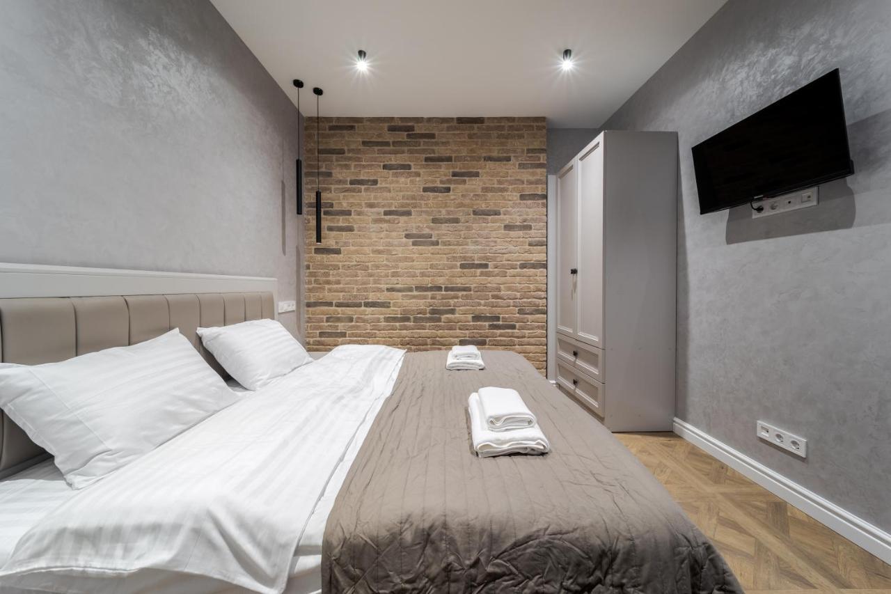View On Rynok Square Apartments إلفيف المظهر الخارجي الصورة