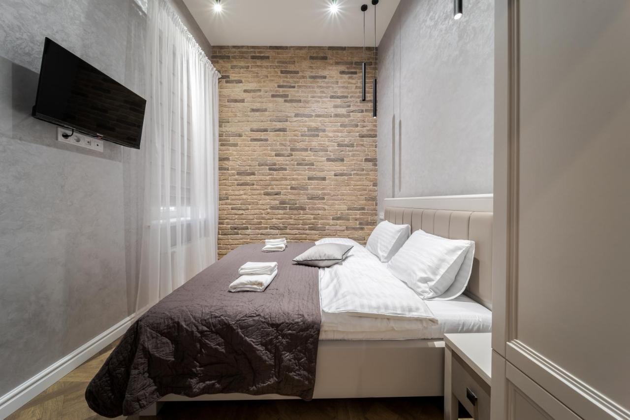 View On Rynok Square Apartments إلفيف المظهر الخارجي الصورة